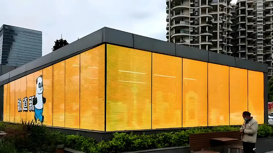 “LED格栅屏:轻薄通透,重新定义户外显示新标准!”(图6) “LED格栅屏:轻薄通透,重新定义户外显示新标准!”(图6)