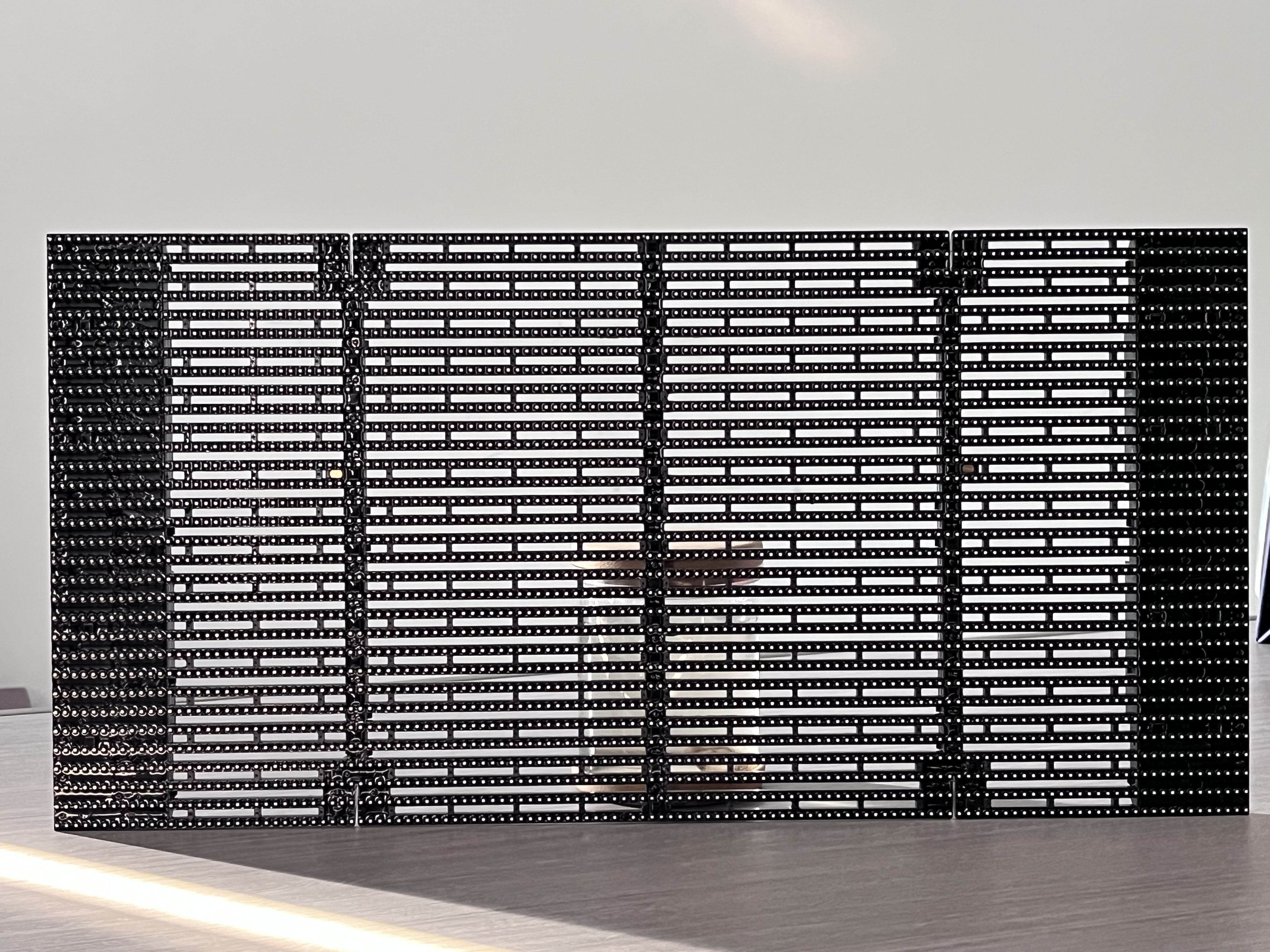 硬核破局｜LED 户外折叠屏核心大升级，重新定义户外显示新标准(图3)